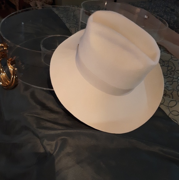 Brandon Maxwell - Picture 4 of 4